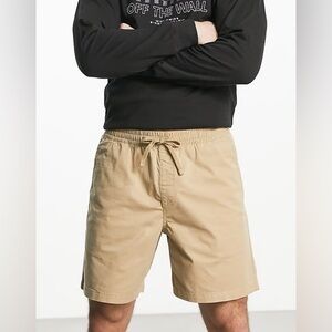 NWT GAP Men's Tan Flat Front Shorts Size M